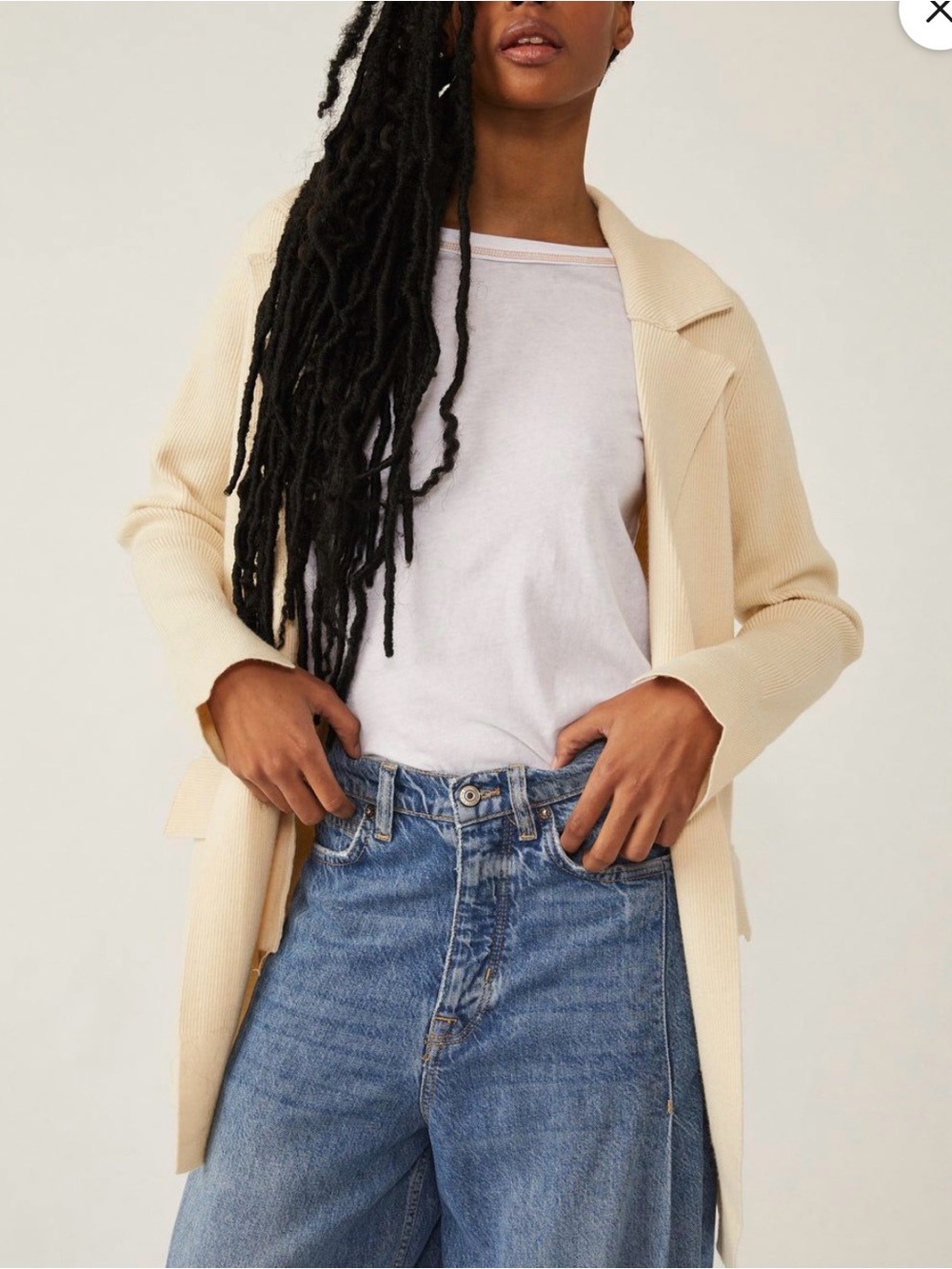 $168 Free People Cream Open-Front Ribbed Cardigan